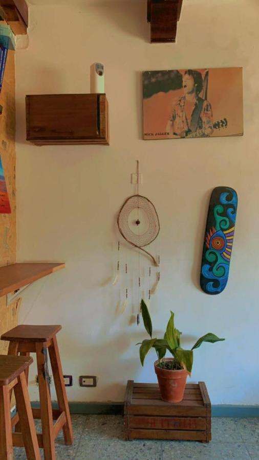 Zeppelin Art-Hostel マル・デル・プラタ エクステリア 写真
